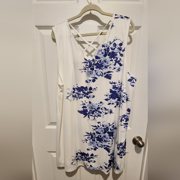 Lily White Dress with Blue Accents - Picture 7 of 7